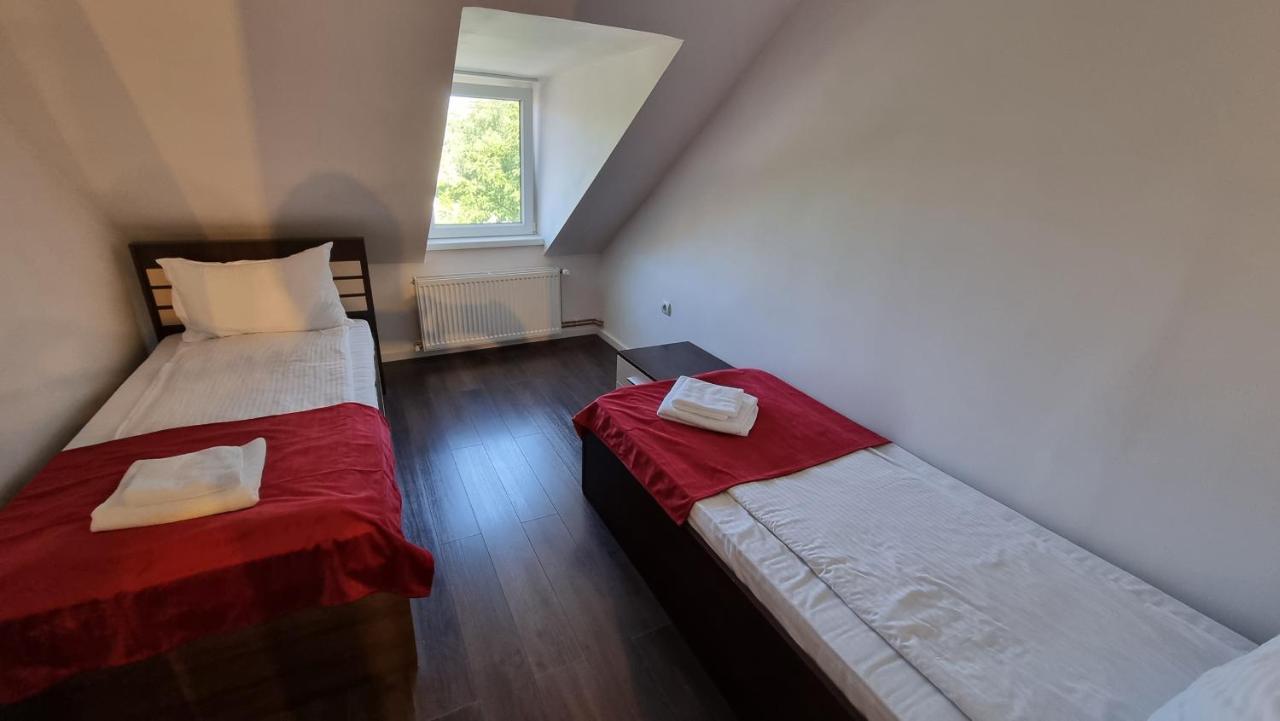 Vila Parc Cluj-Napoca Exteriör bild