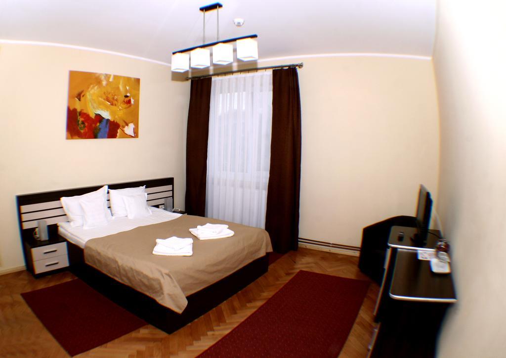 Vila Parc Cluj-Napoca Exteriör bild