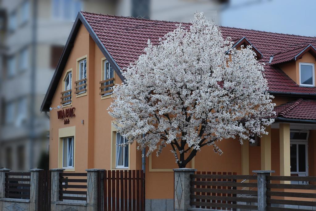 Vila Parc Cluj-Napoca Exteriör bild